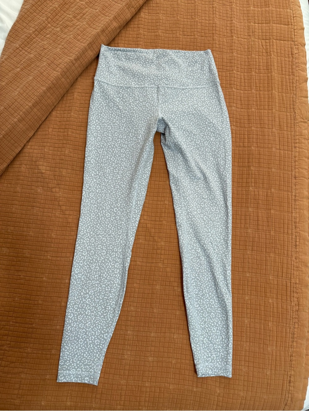 Lululemon Wunder Train High-Rise Tight 25"